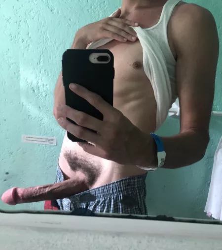 Let’s be friends by KhleoNova