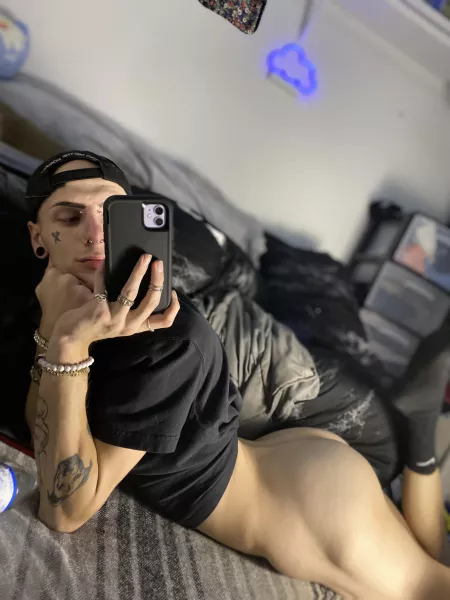 let’s be friends by givememanjuice