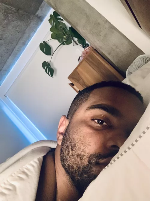 Let’s build a base together on a distant planet by mattmilr