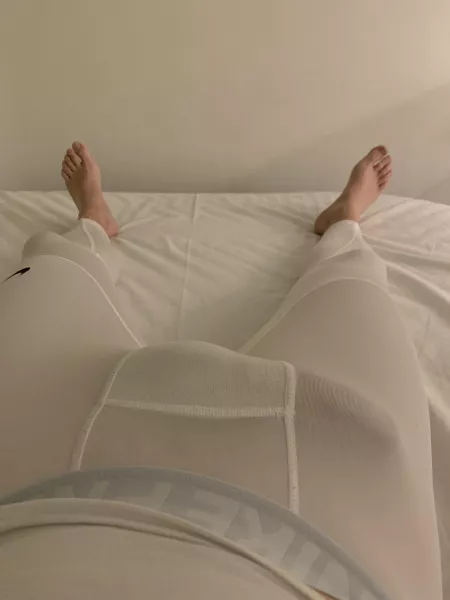 Lets chat :-) by Theotherme1982