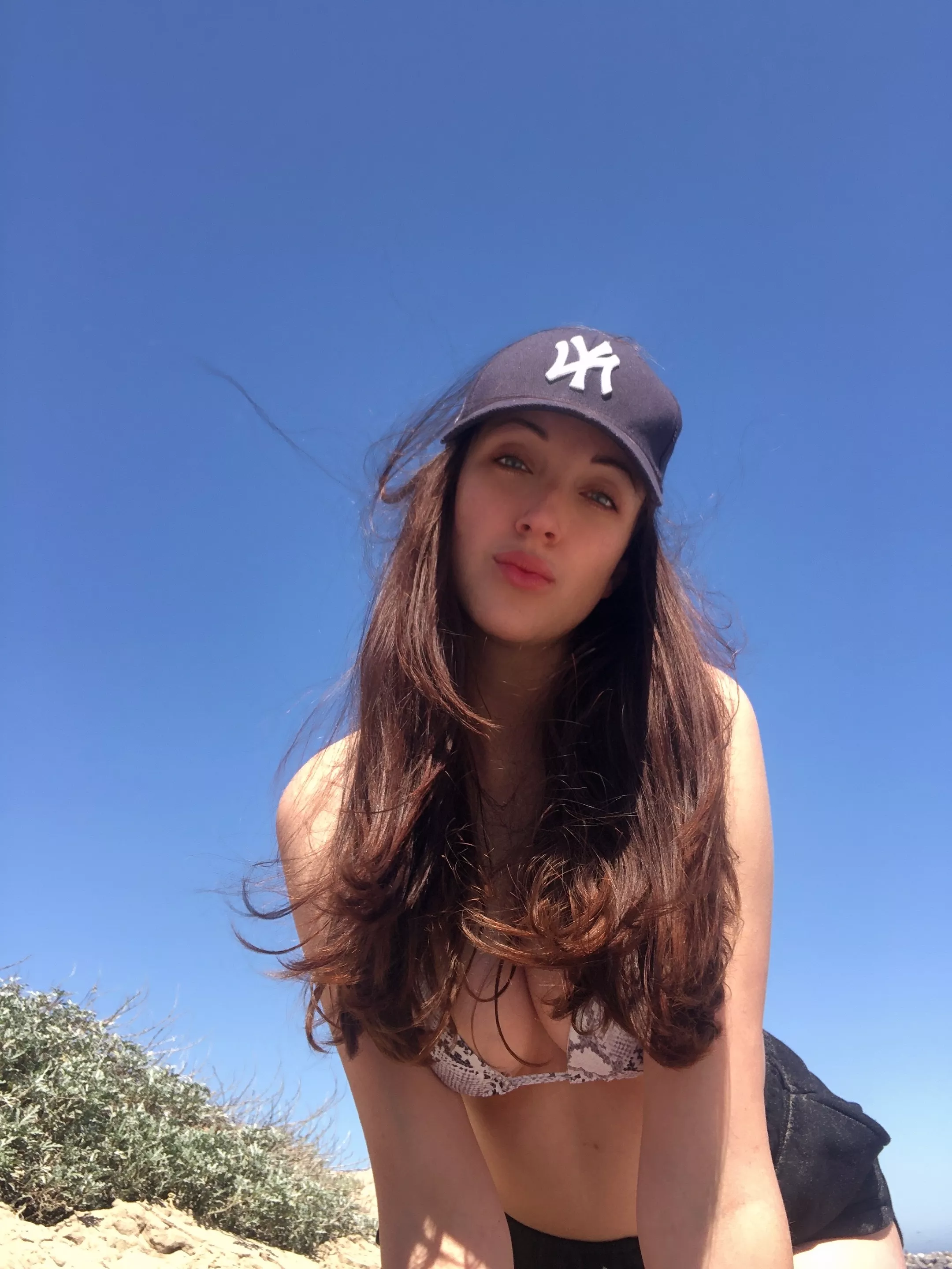 Let's chat! 💕 posted by milkygiirl