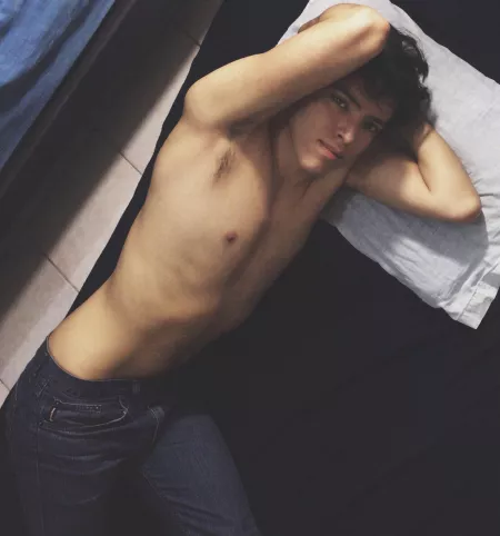 Let's cuddle :) by danteboyx