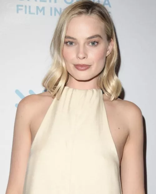 Let’s cum for Margot Robbie by Dale2487