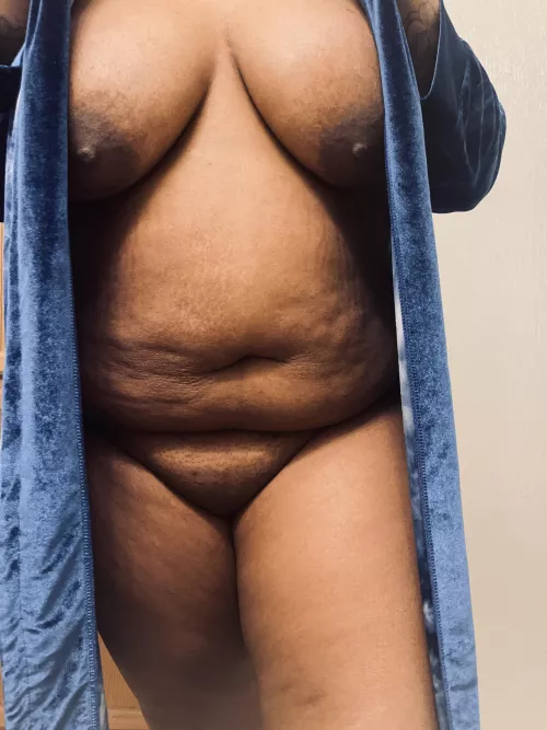 Let’s drink wine and take naughty pics & videos together by tatted_blasian420