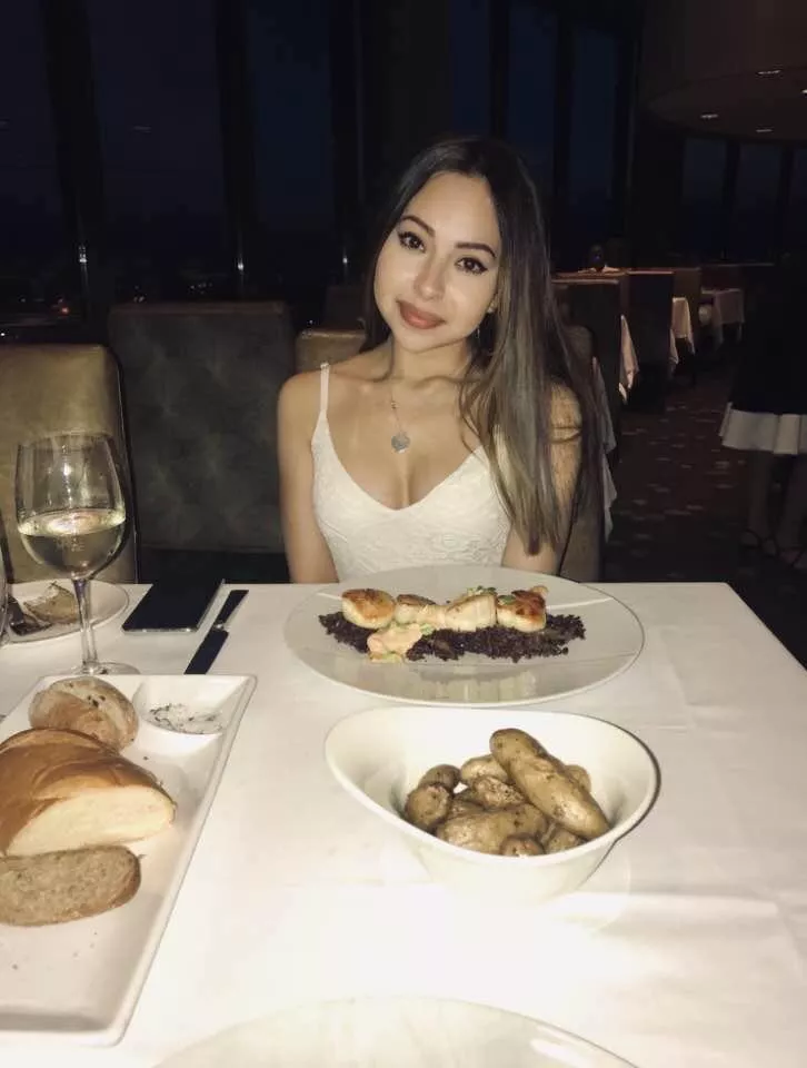 lets eat 😋 posted by ky4ureyezonly