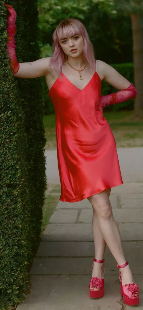 Let's fuck Maisie Williams nice and hard by xceptionallyyy