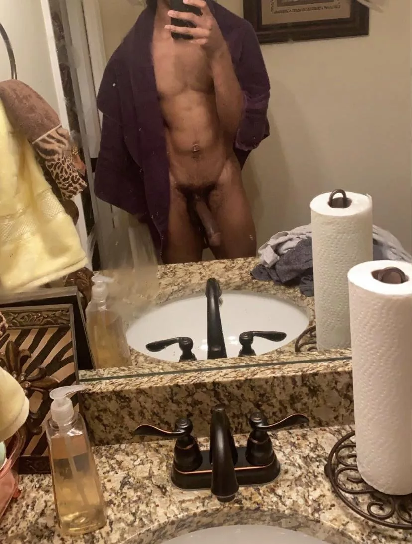 Let’s get a room 🤫 posted by Professional_Moohd