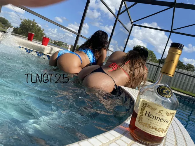 Let’s get in the mood by TLNGT25