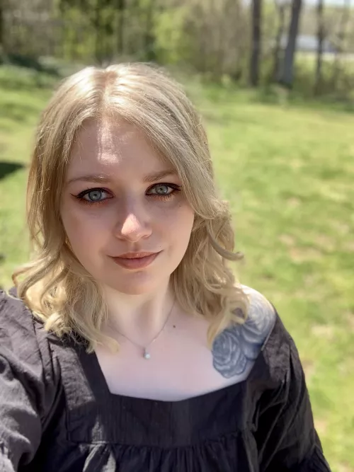 Let’s get this Saturday started right! by BaileeDoll