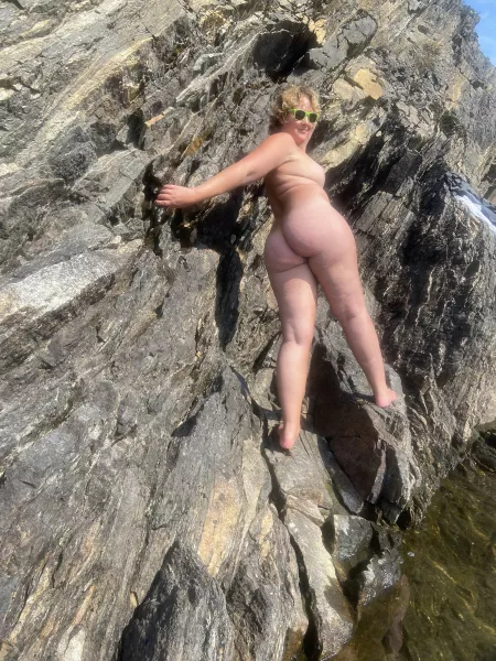 Let’s go for a climb, I’ll go first by Feetiesmysweeties