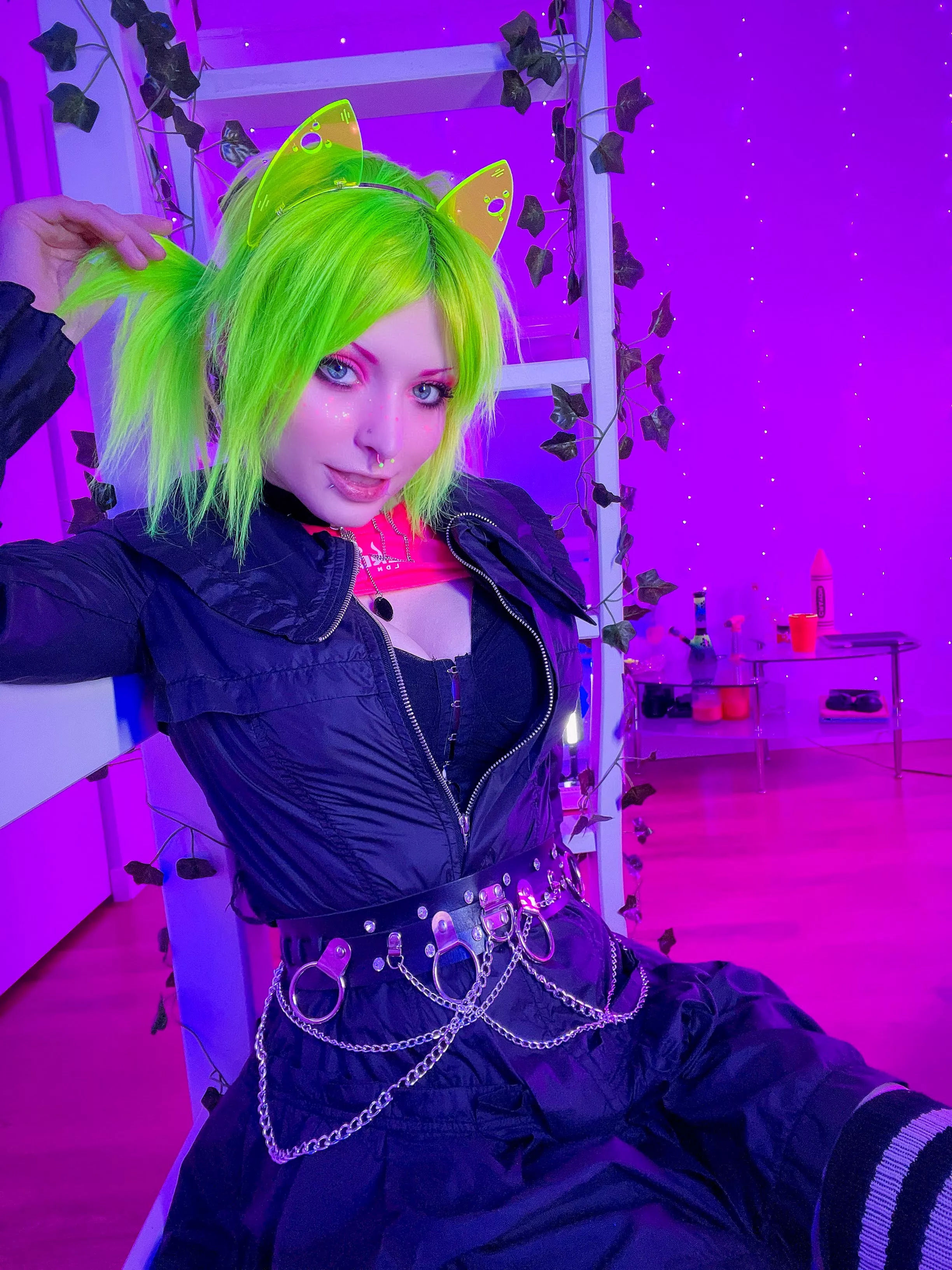 Let's go for a drive 🖤 posted by SourPastelFox