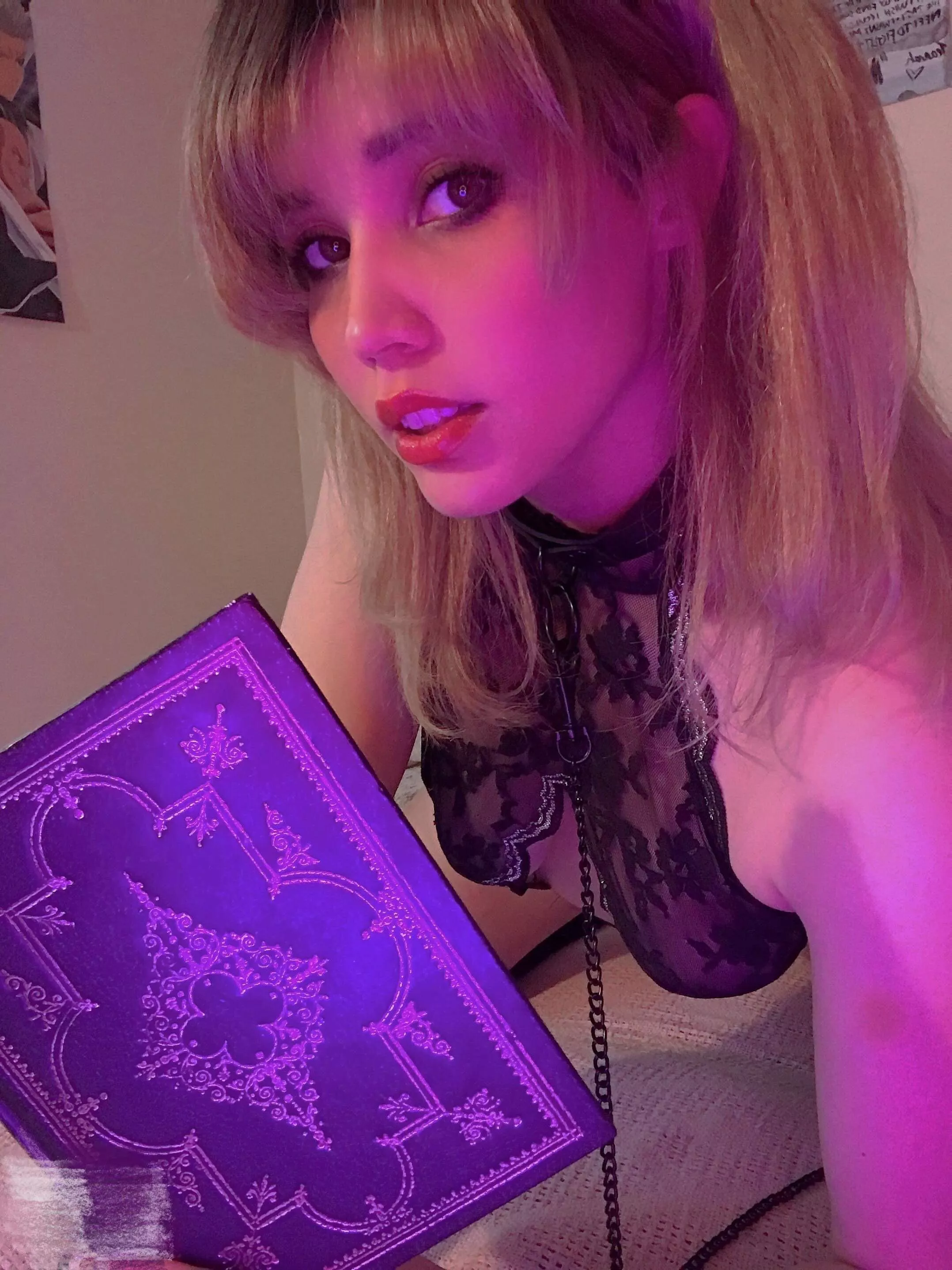 Let’s have fun😈💜 posted by _Peachie_Tea