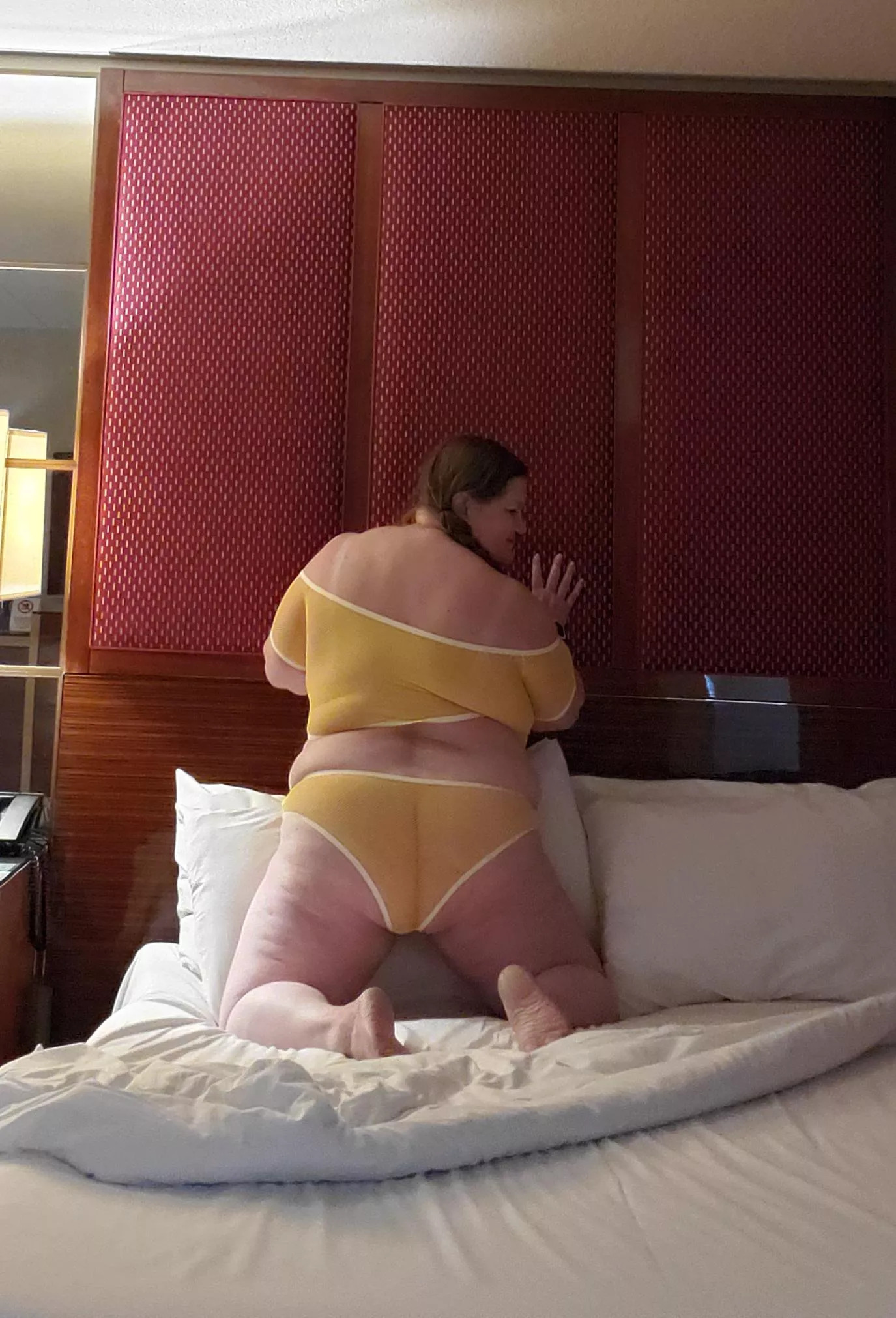 Let's have some fun 💛 💋 [49F] posted by Lavender_Lush72