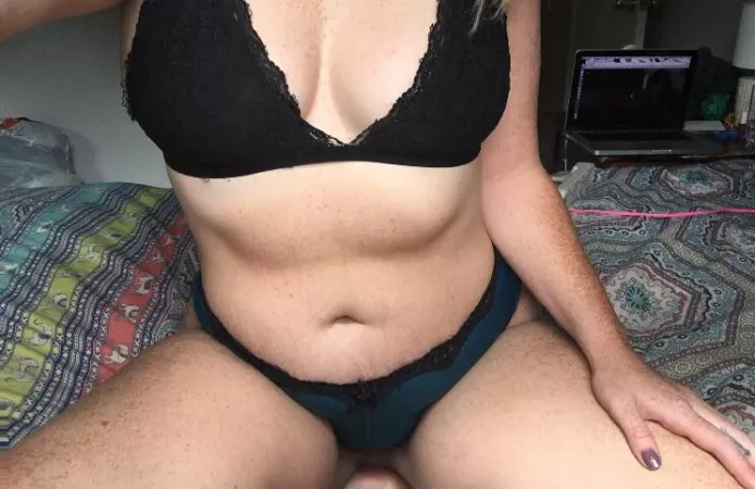 let’s have some fun 😈 free all day for discounted cock rates! or get my dropbox for $25 🥵 [selling] kik: kat3liz 🖤 by kat3liz