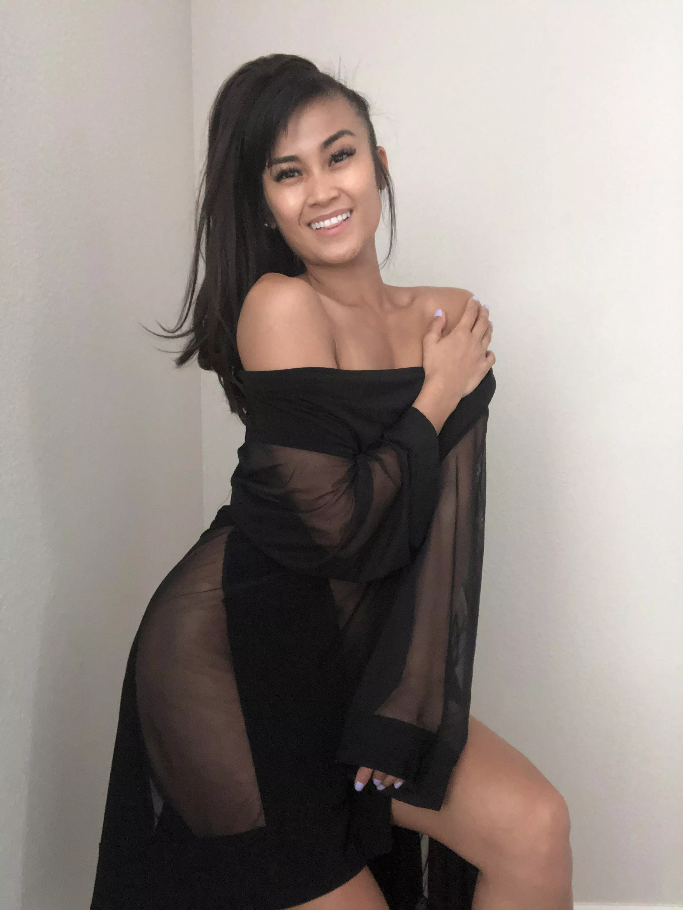 Let's keep it simple. 💋 posted by sunshinesina