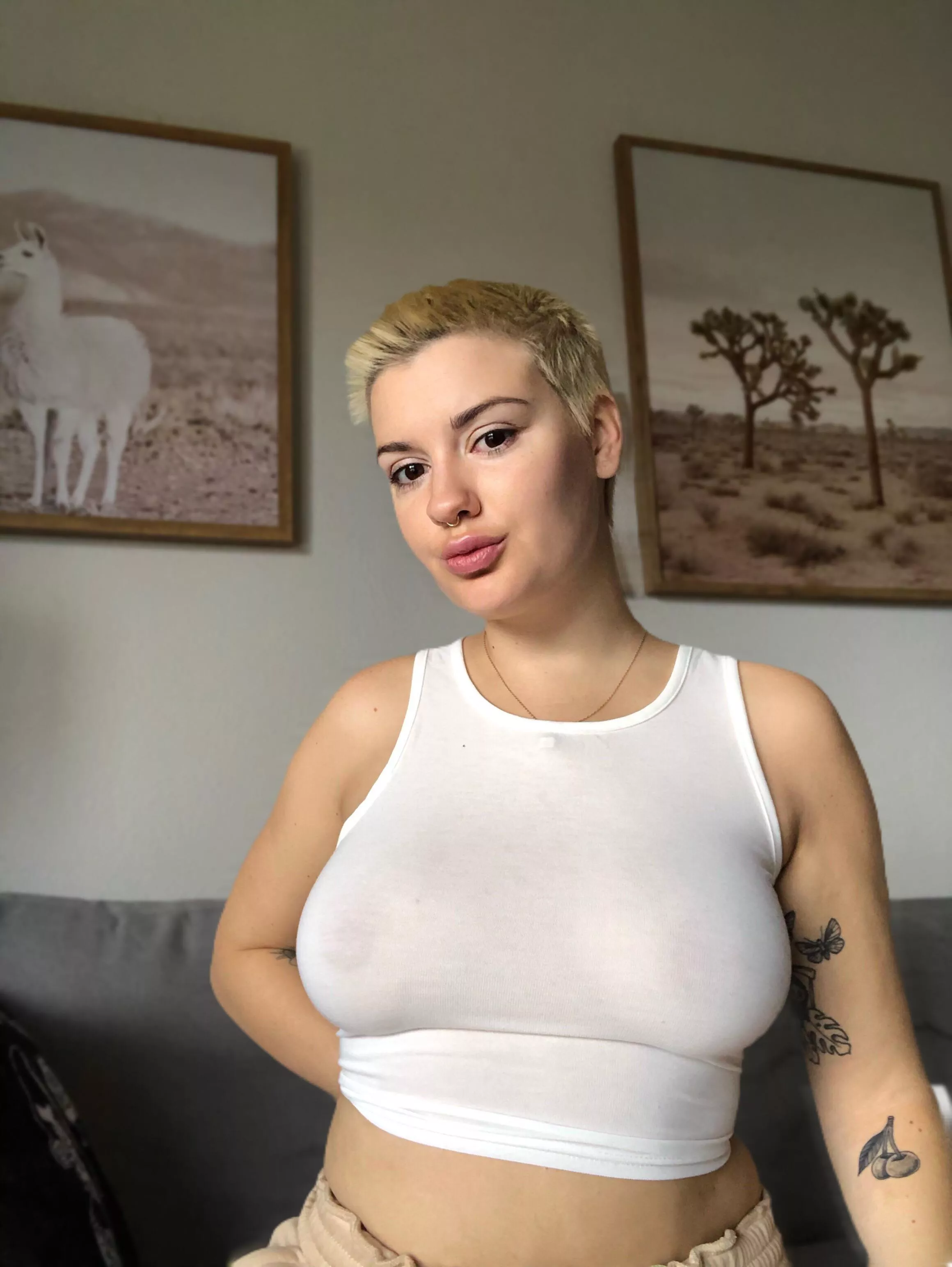 Let’s lounge & smoke weed & eat leftovers posted by Cutieincalvins1020