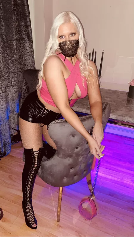 Let’s play a game by sparkly-and-savage