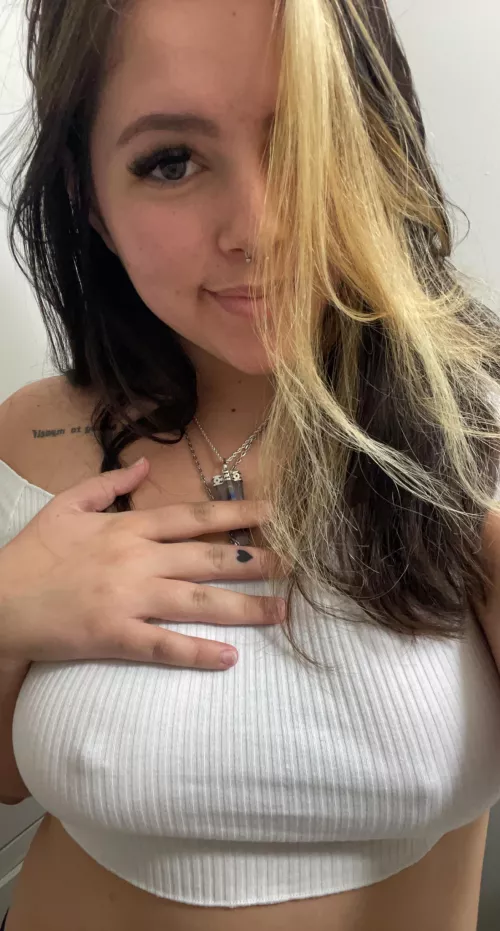 let’s play a game, it’s called “spot the piercings”;) by heyimsugarylove