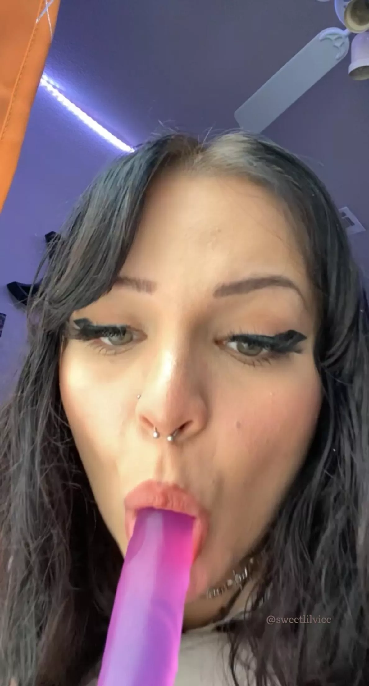 let’s recreate this 🥰 posted by sweetlilvicc