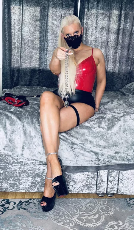 Let’s see how far you’re willing to go to prove yourself as a good slut, start by bending over with your hands behind your back by sparkly-and-savage