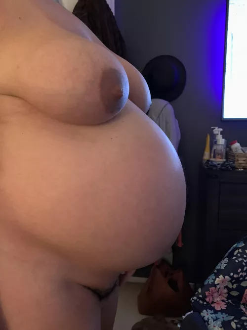 Let’s trade and have fun Kik nahawz01 by pmcouple777