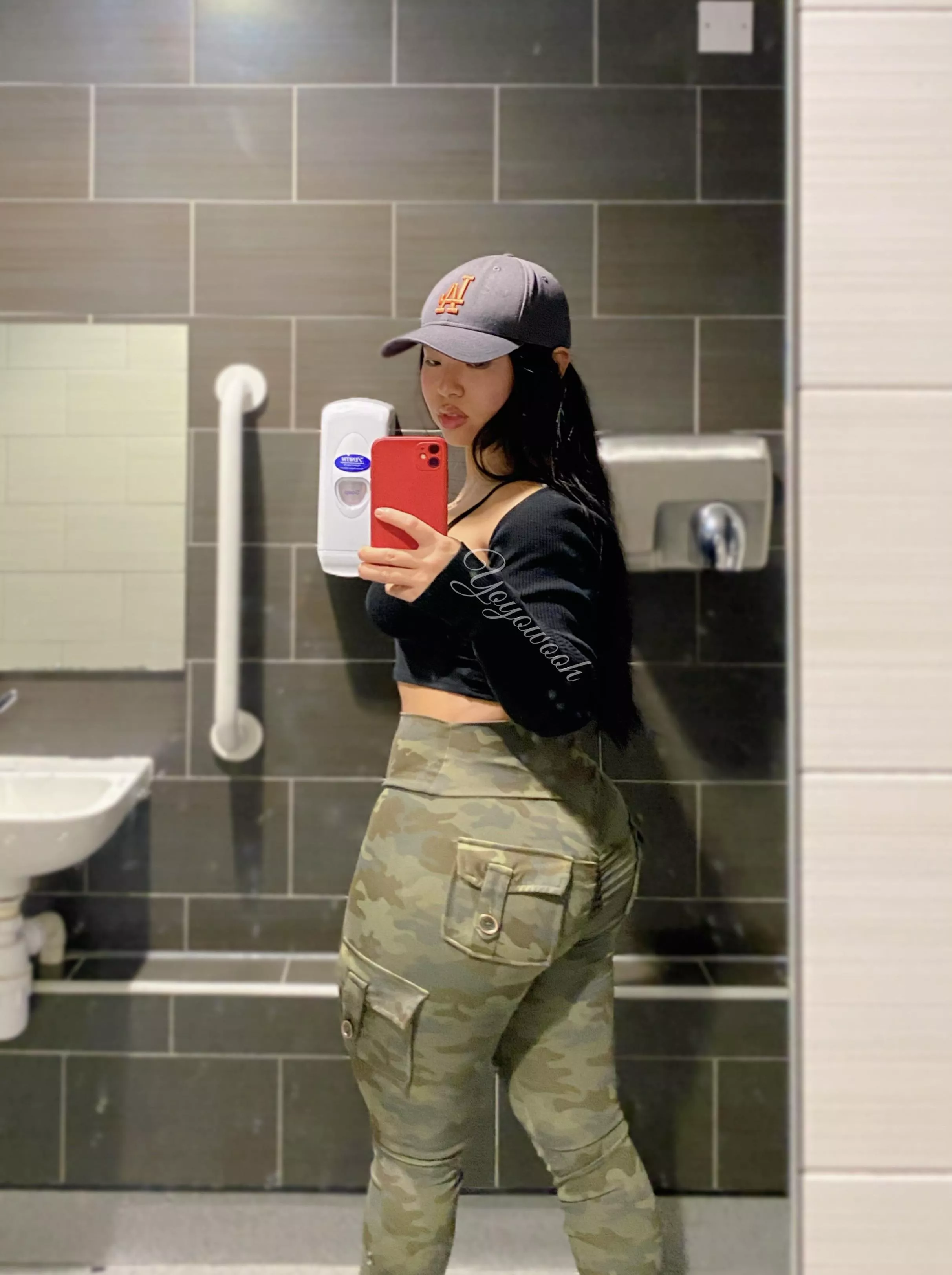 Let’s work out together. posted by yoyowooh