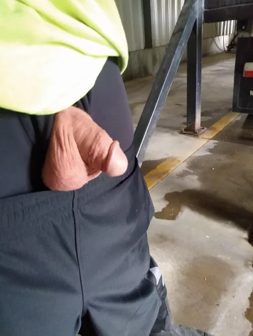 Letting hang out and get air. by BlacksmithGold2164