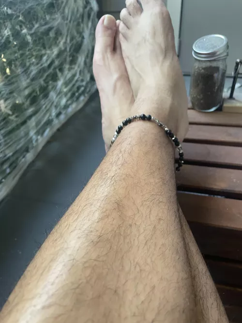 Letting it grow out for winter by TxUndieSniffer