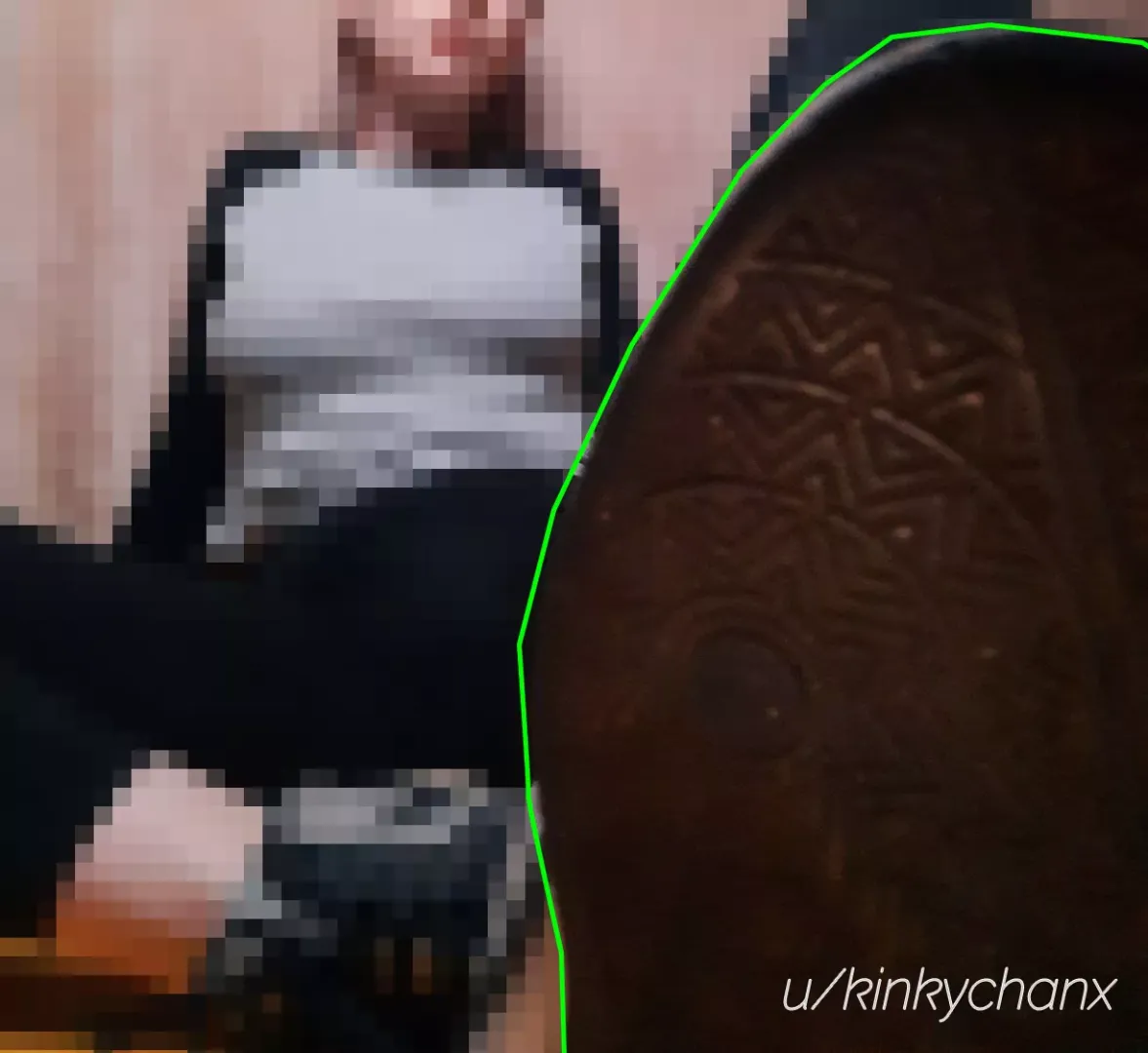 Lick my sneakers, while I am training my butt for Daddy, beta 👟 posted by kinkychanx