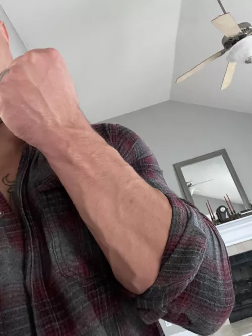 Lifting is paying off by theycallme_gypsy