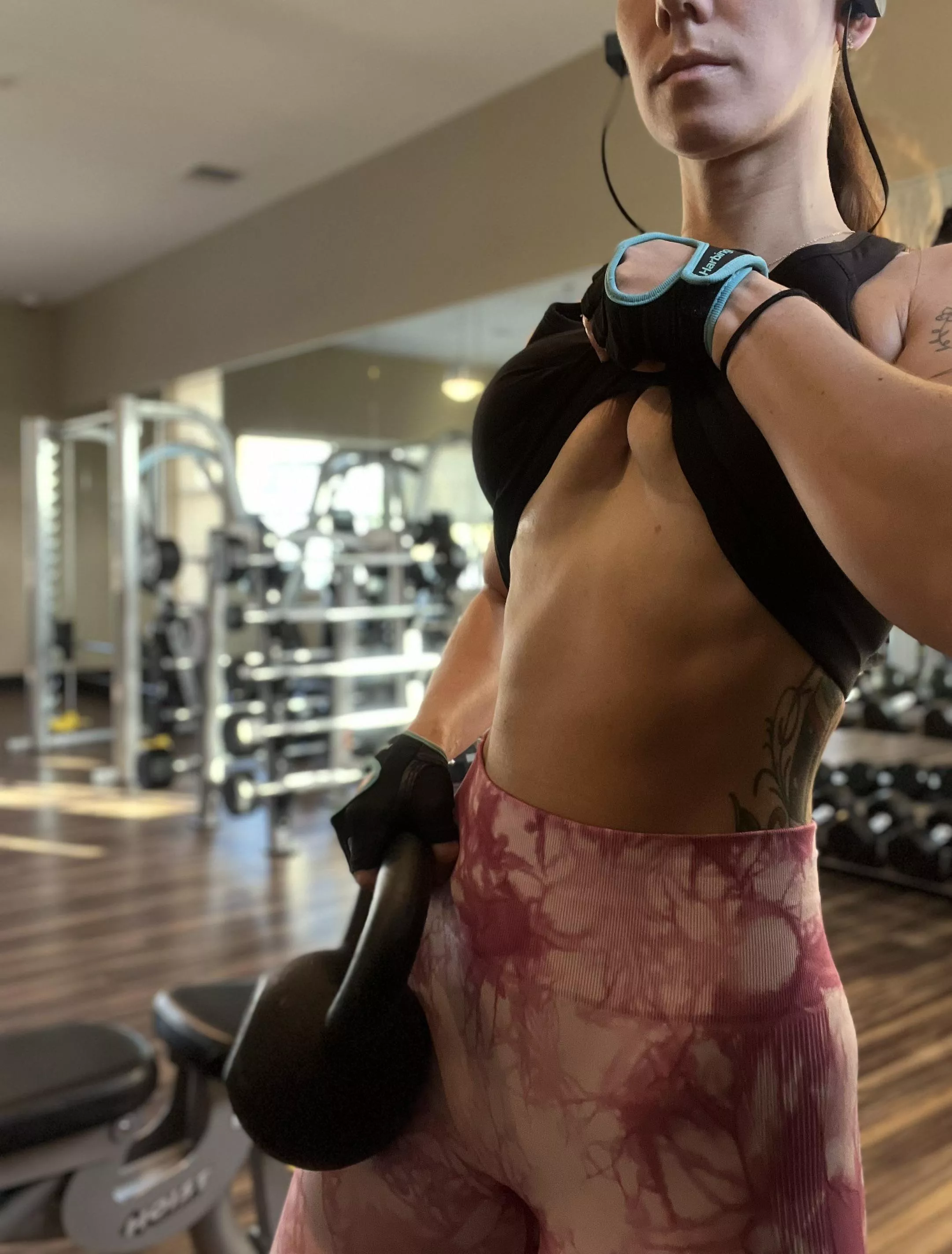 lifting some different weights today… posted by napolita50