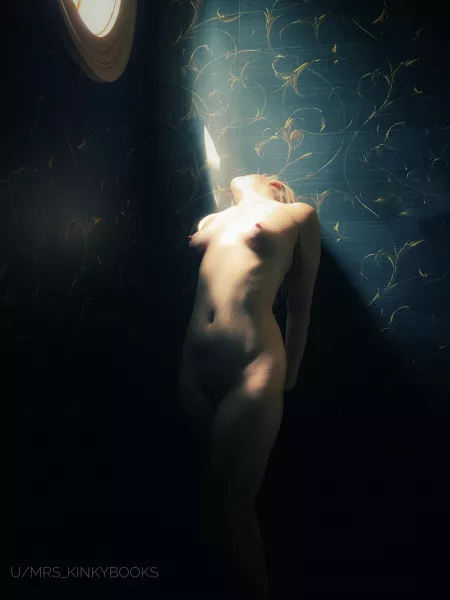 Light from a high window by mrs_kinkybooks