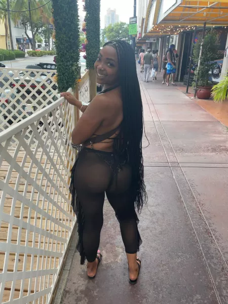 Light skin babe by Stoned_snorlax_