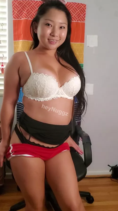 Like if you'd smash with no hesitation 😍 by heynuggz