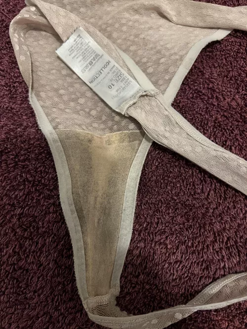 Like if you’d sniff the pussy and arse scent? by pirateship-1