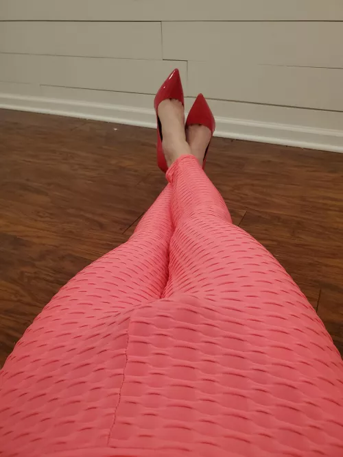 Like my buldge? by CD_Ashleyy