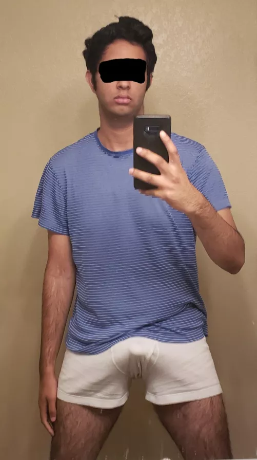 Like my bulge? by Cum_city_dick