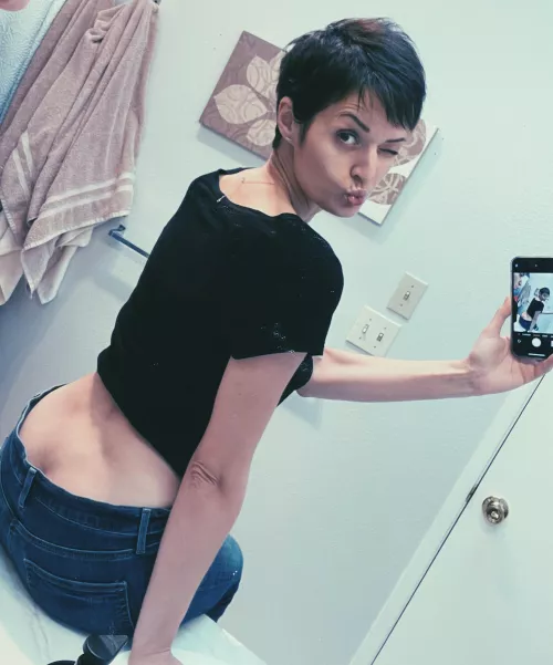 Like my dimples?🤓[F38] by masha_nova