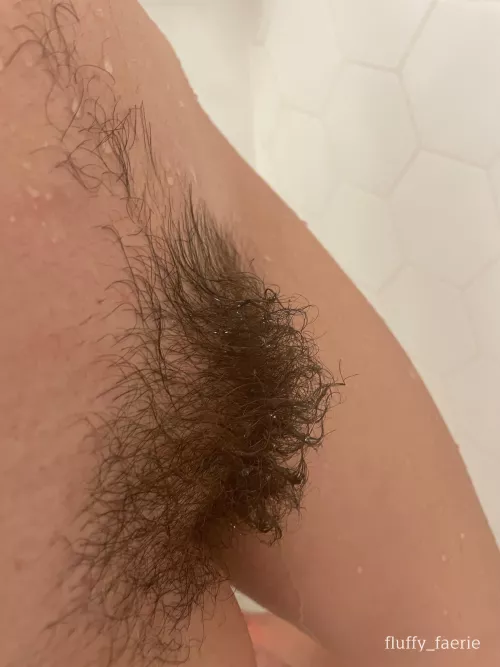 Like my hairstyle? by fluffy_faerie