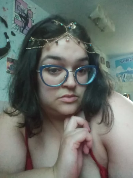 Like my new headband? by RavenWiggles