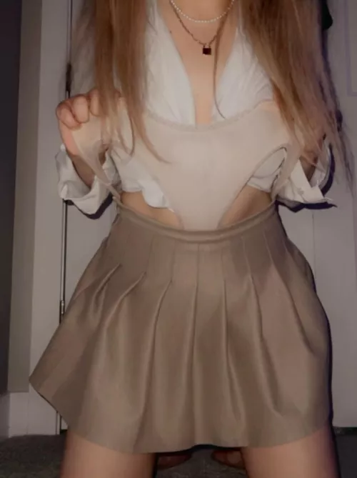 Like my uniform and pigtails daddy?🥰 I think it goes well with the wedgie 😉💦 by peachybby14