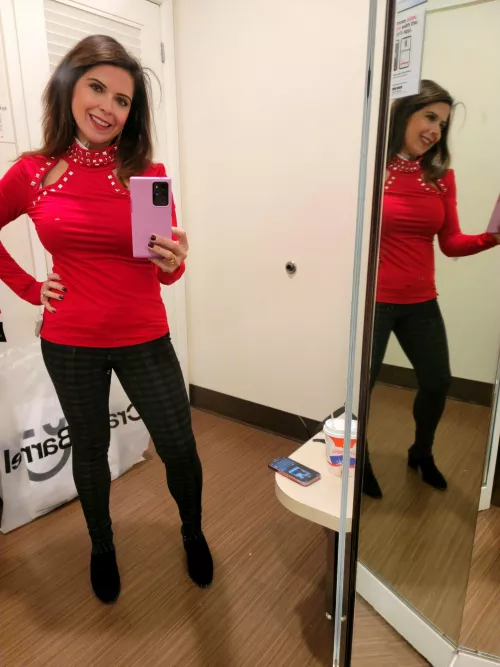 Like my Xmas top? by maynardpoindexter