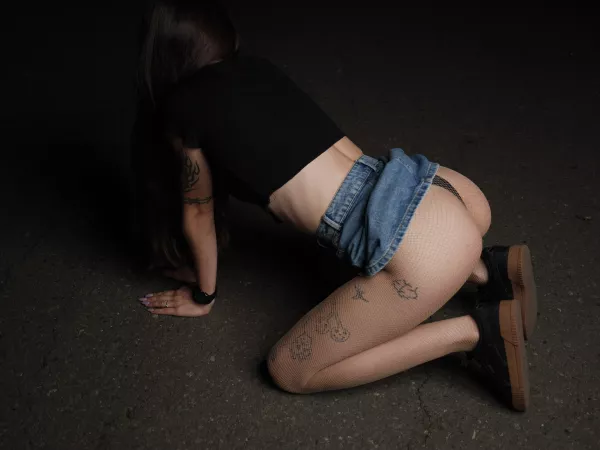 Like the view? by littlehoneybae