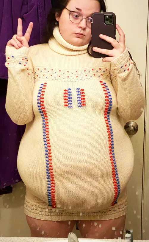 Like this dress shape on me. by RoseBunni97