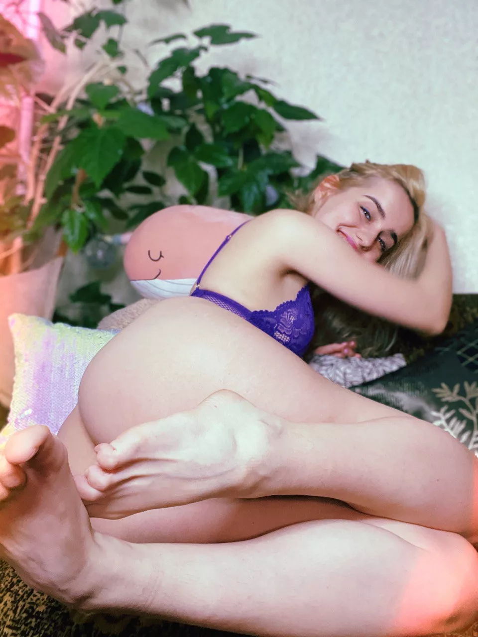 Like what you see? [f] posted by _LightOfUrLife