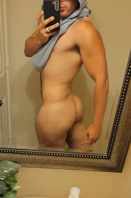 Like what you see? by straightguy200