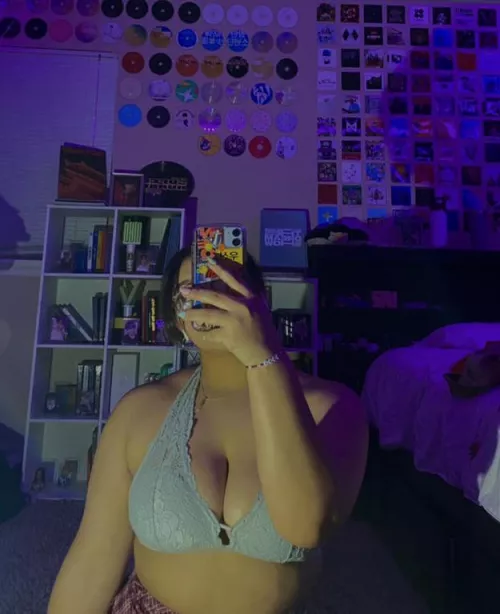 like what you see ;) by Automatic-Ad6776