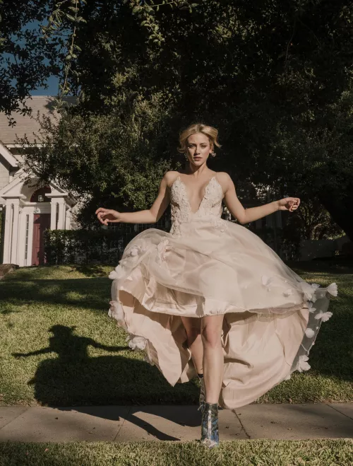 Lili Reinhart by OhNoWhatHappenedNow