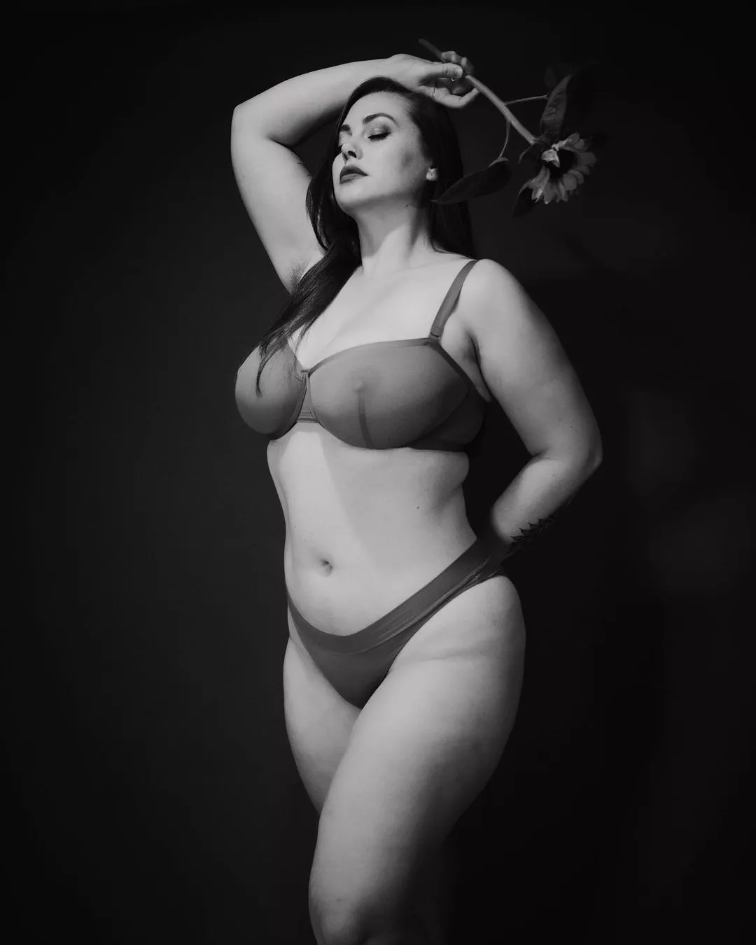 Lillias ❤️ posted by arunsharma9