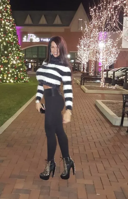 Linda Steele by gooningaccount